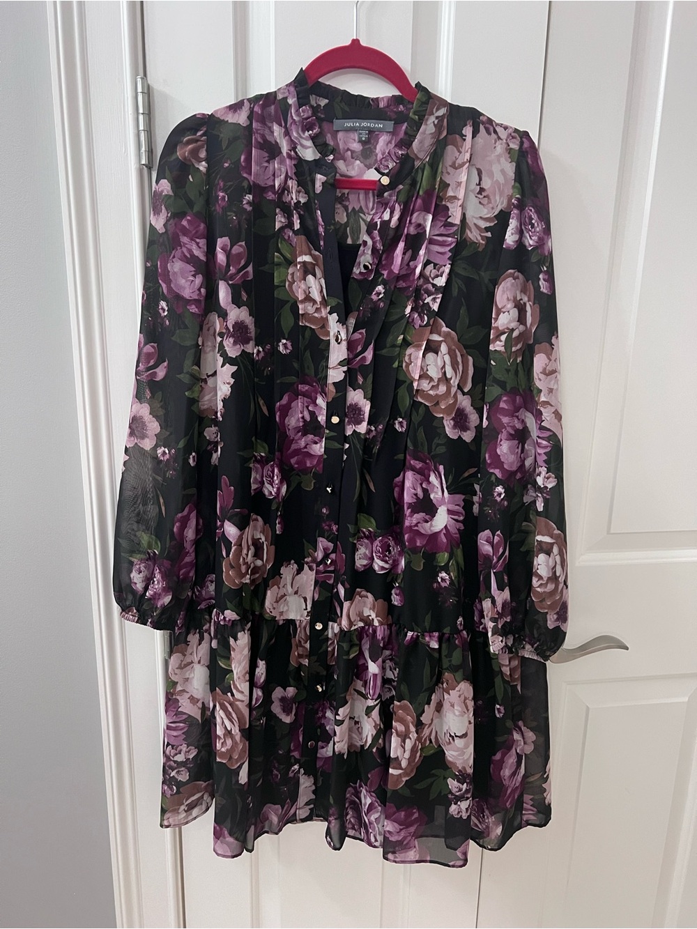 julia jordan Black Floral Long-Sleeve Tiered Dress